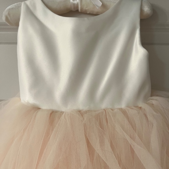 Flower Girl Dress - Picture 3 of 7